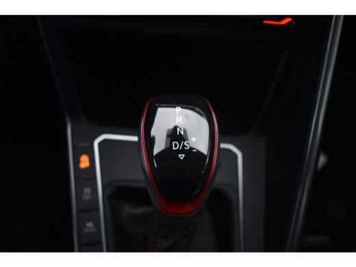 Volkswagen Polo GTI 2.0 TSI 210PK DSG STOELVERW VIRTUAL/IQ-LED/CARPLAY ActivLease financial lease