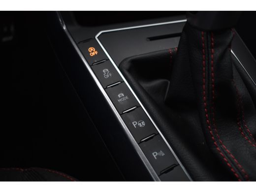 Volkswagen Polo GTI 2.0 TSI 210PK DSG STOELVERW VIRTUAL/IQ-LED/CARPLAY ActivLease financial lease
