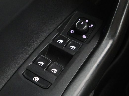 Volkswagen Taigo | Adaptive cruise | Lane assist | Camera | Park assist | Carplay | Navigatie | Virtueel dashboard ActivLease financial lease