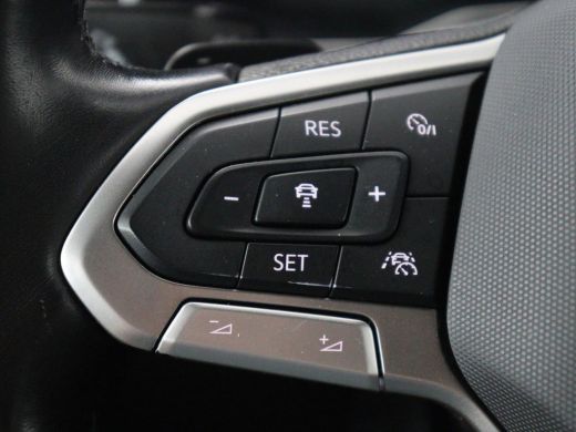 Volkswagen Taigo | Adaptive cruise | Lane assist | Camera | Park assist | Carplay | Navigatie | Virtueel dashboard ActivLease financial lease