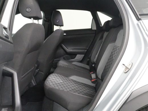 Volkswagen Taigo | Adaptive cruise | Lane assist | Camera | Park assist | Carplay | Navigatie | Virtueel dashboard ActivLease financial lease