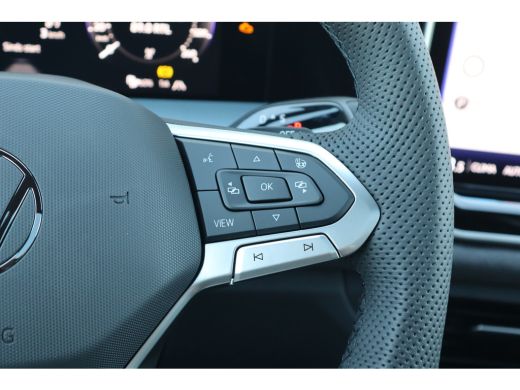 Volkswagen Tayron R-Line Edition | 'App-Connect' draadloze smartphone integratie | Automatische afstandsregeling (A... ActivLease financial lease