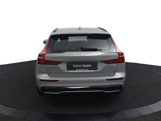 Volvo  V60 T8 Plug-in hybrid AWD Plus Dark | Stoelverwarming | 360 Camera | Voorruitverwarming | Harman\Kard... ActivLease financial lease