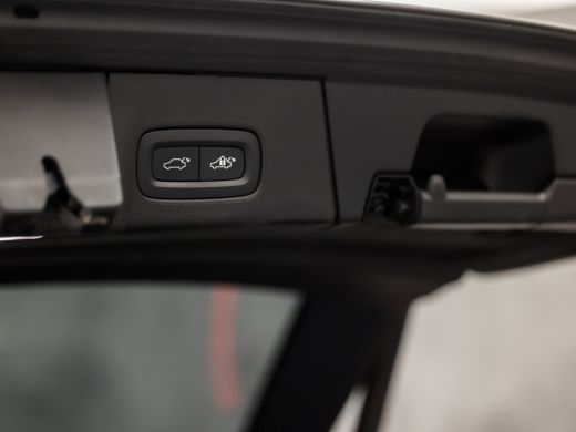Volvo  V90 2.0 T6 Plug-in hybrid AWD Ultimate Dark 350Pk Automaat (PANORAMADAK, HARMAN/KARDON, LUCHTVERING, ... ActivLease financial lease