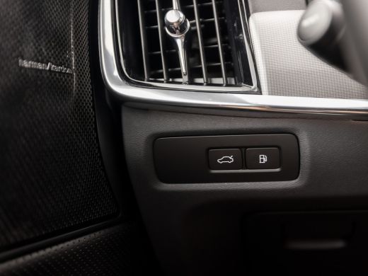 Volvo  V90 2.0 T6 Plug-in hybrid AWD Ultimate Dark 350Pk Automaat (PANORAMADAK, HARMAN/KARDON, LUCHTVERING, ... ActivLease financial lease