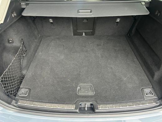 Volvo  XC60 2.0 B5 Momentum Business | Memory | Trekhaak | Standkachel | Pilot Assist | Stoel- & stuurverwarm... ActivLease financial lease