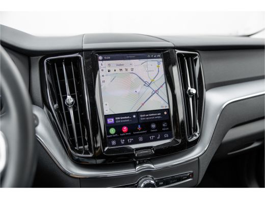 Volvo  XC60 2.0 Recharge T6 AWD Inscription Expr. Pano / Trekhaak / Bank verwar. / Carplay / ActivLease financial lease