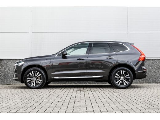 Volvo  XC60 2.0 Recharge T6 AWD Inscription Expr. Pano / Trekhaak / Bank verwar. / Carplay / ActivLease financial lease
