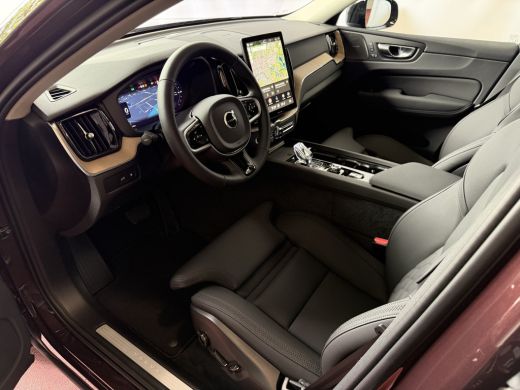 Volvo  XC60 2.0 T8 455PK AWD PLUS DARK NIEUWE AUTO HARMAN KARDON 360.CAM STOEL/STUUR VERW LEER ActivLease financial lease