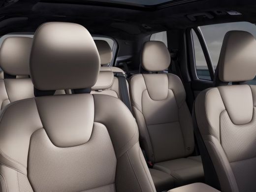 Volvo  XC90 2.0 T8 Plug-in hybrid AWD Ultra Bright Exec. Ed. | 2 stoelen op derde rij | Apple Carplay/Android... ActivLease financial lease
