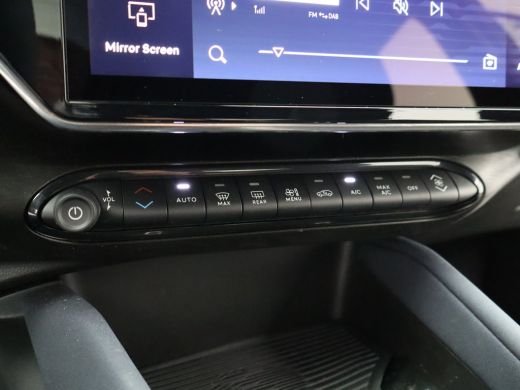 Alfa Romeo Junior Hybrid Ibrida 145 EDCS6 Navi | Apple Carplay | Cruise Control | LED Koplampen | Lichtmetalen velg... ActivLease financial lease