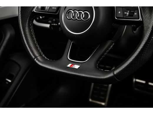 Audi A5 Sportback 35 TFSI S edition Competition | Panoramadak | Bang & Olufsen | Stoelverwarming | Panora... ActivLease financial lease