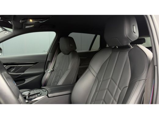 BMW 5 Serie Touring 530e 299pk M-SPORT Pro | 360 Camera | Leder | Trekhaak | Harman/Kardon | Adaptive Cruise ... ActivLease financial lease