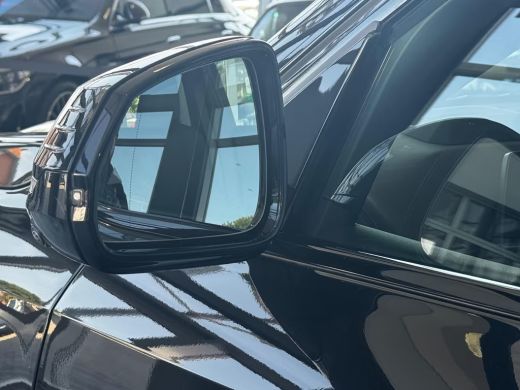 BMW iX1 xDrive30 M-SPORT (230kW/313pk) ** LED, LEDER, PANO, DRIV. ASS+, 20-inch LMV ** 1e EIG - UNFALLFRE... ActivLease financial lease