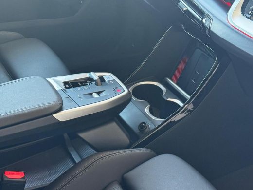 BMW iX1 xDrive30 M-SPORT (230kW/313pk) ** LED, LEDER, PANO, DRIV. ASS+, 20-inch LMV ** 1e EIG - UNFALLFRE... ActivLease financial lease