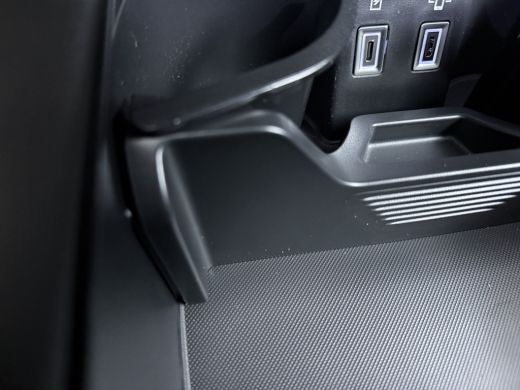 DS N&deg;8 Pallas Black Edition | Proximity Keyless Entry ActivLease financial lease