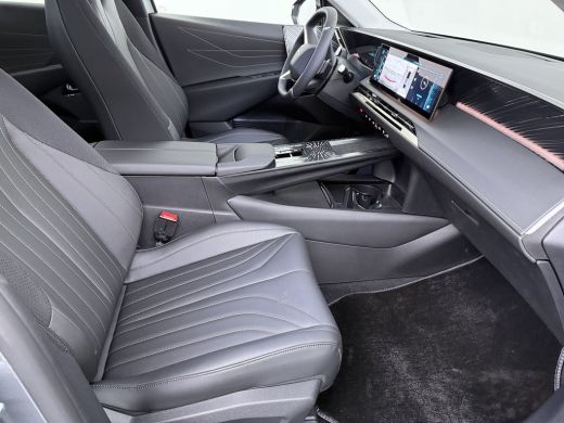 DS N&deg;8 Pallas Black Edition | Proximity Keyless Entry ActivLease financial lease