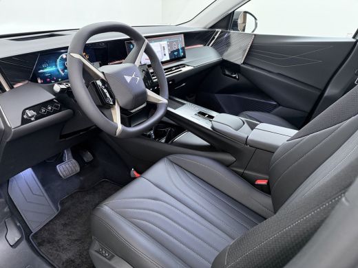 DS N&deg;8 Pallas Black Edition | Proximity Keyless Entry ActivLease financial lease