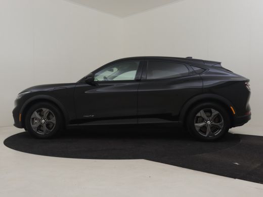 Ford Mustang Mach-E Mach-E Extended RWD 98 kWh | 360gr Camera | SOH 93% l Glazen pano-dak | Stoel/stuurverw | Navi | ... ActivLease financial lease