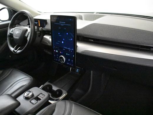 Ford Mustang Mach-E Mach-E Extended RWD 98 kWh | 360gr Camera | SOH 93% l Glazen pano-dak | Stoel/stuurverw | Navi | ... ActivLease financial lease