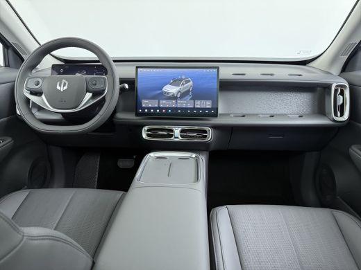 Leapmotor B10 Design ProMax 67.1 kWh | &euro;1500,- korting !! | Vanaf &euro;499,- Private Lease per maand ! | Panoramada... ActivLease financial lease