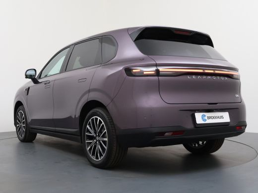 Leapmotor B10 Design ProMax 67.1 kWh | &euro;1500,- korting !! | Vanaf &euro;499,- Private Lease per maand ! | Panoramada... ActivLease financial lease