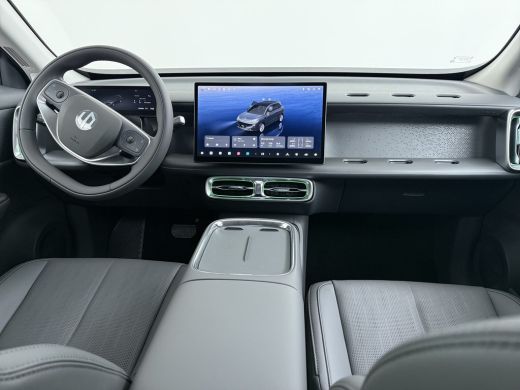 Leapmotor B10 Design ProMax 67.1 kWh | &euro;1500,- korting !! | Vanaf &euro;499,- Private Lease per maand ! | Panoramada... ActivLease financial lease
