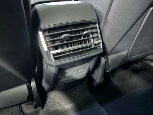 Lynk & Co 01 1.5 More | Airco separaat achter | Alarmsysteem | Apple Carplay/Android Auto|telefoonintegratie p... ActivLease financial lease