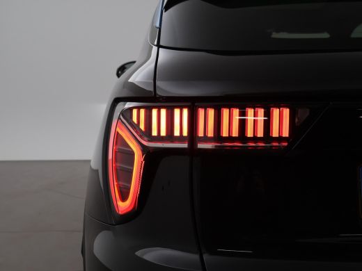 Lynk & Co 01 1.5 PLUG-IN HYBRID 261 PK + PANORAMA SCHUIFDAK | MEMORY | ADAPTIVE CRUISE | 20 INCH ActivLease financial lease