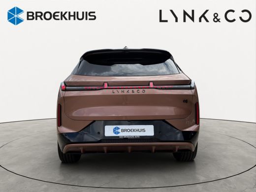 Lynk & Co 08 1.5 More | 11 kW lader | Achterbank verwarmd | Airco separaat achter ActivLease financial lease