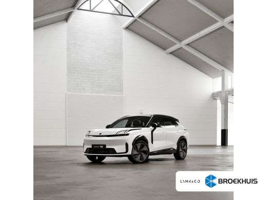 Lynk & Co 08 1.5 More | 11 kW lader | Achterbank verwarmd | Airco separaat achter ActivLease financial lease