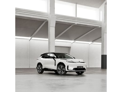 Lynk & Co 08 1.5 More | 11 kW lader | Achterbank verwarmd | Airco separaat achter ActivLease financial lease