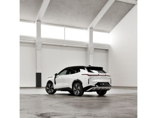 Lynk & Co 08 1.5 More | 11 kW lader | Achterbank verwarmd | Airco separaat achter ActivLease financial lease