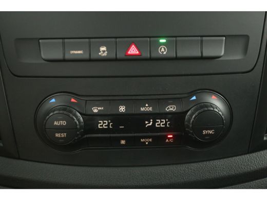 Mercedes-Benz Vito 114 CDI Lang | Automaat | Airco | Cruise | Camera | Carplay | 2xSchuifdeur | Trekhaak | Oprijplaat ActivLease financial lease
