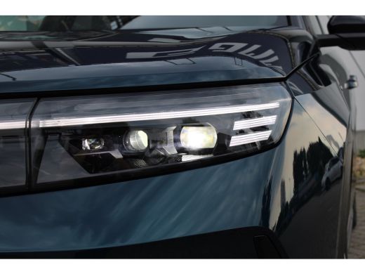 Opel Grandland 1.2 Turbo Hybrid GS / Navigatie / 360 Camera / Head-up display / Keyless / Parkeersensoren / Stuu... ActivLease financial lease