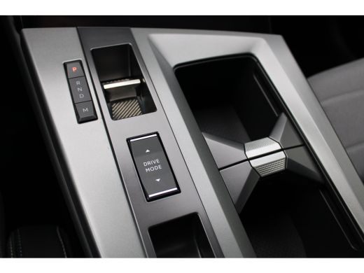 Opel Grandland 1.2 Turbo Hybrid GS / Navigatie / 360 Camera / Head-up display / Keyless / Parkeersensoren / Stuu... ActivLease financial lease