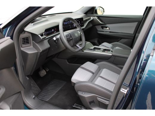 Opel Grandland 1.2 Turbo Hybrid GS / Navigatie / 360 Camera / Head-up display / Keyless / Parkeersensoren / Stuu... ActivLease financial lease