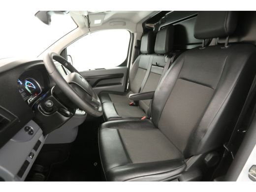 Opel Vivaro-e L3H1 75 kWh | Snelladen | SOH 91% | Airco | Cruise | Camera | 3 Zits | HuD | Carplay | Parkeersens. ActivLease financial lease