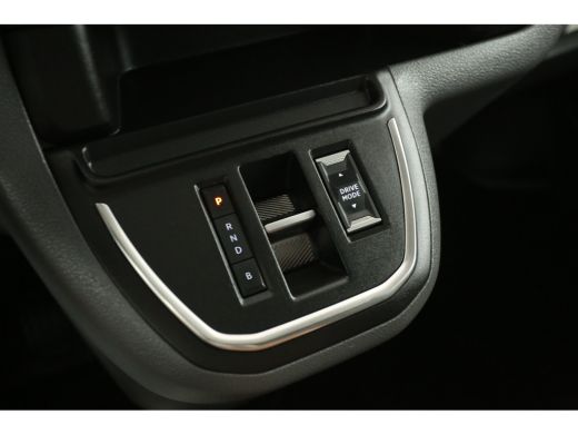 Opel Vivaro-e L3H1 75 kWh | Snelladen | SOH 91% | Airco | Cruise | Camera | 3 Zits | HuD | Carplay | Parkeersens. ActivLease financial lease