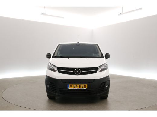 Opel Vivaro-e L3H1 75 kWh | Snelladen | SOH 91% | Airco | Cruise | Camera | 3 Zits | HuD | Carplay | Parkeersens. ActivLease financial lease