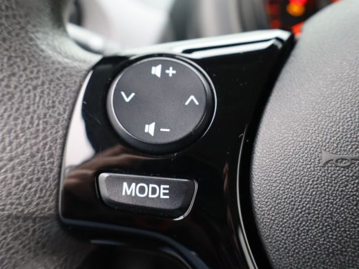 Peugeot 108 1.0 e-VTi Active | Airco | Boordcomputer | Stuurwiel multifunctioneel ActivLease financial lease