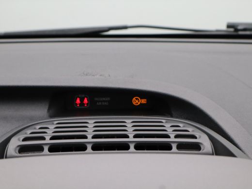 Peugeot 108 1.0 e-VTi Active | Airco | Boordcomputer | Stuurwiel multifunctioneel ActivLease financial lease