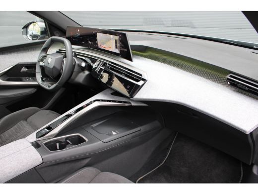 Peugeot 3008 1.6 plug-in Hybrid 195 GT | Automaat | Panorama/schuifdak | Luxe stoelen | Massage | Alcantara | ... ActivLease financial lease