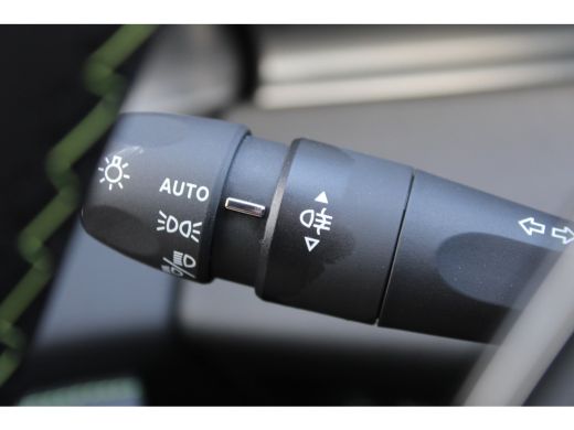 Peugeot 408 GT 1.6 Plug-In Hybrid Alcantara Executive | Schuif-/Kantel Dak | Massage functie | 360-Graden Camera ActivLease financial lease