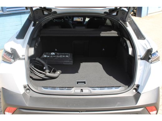 Peugeot 408 GT 1.6 Plug-In Hybrid Alcantara Executive | Schuif-/Kantel Dak | Massage functie | 360-Graden Camera ActivLease financial lease