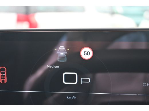Peugeot 5008 1.2 Hybrid 145 Allure 7p Tot 8 Jaar Garantie! | 360 Camera | Adaptive Cruise | Navigatie | Dodeho... ActivLease financial lease