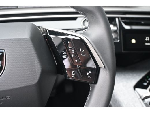 Peugeot 5008 1.2 Hybrid 145 Allure 7p Tot 8 Jaar Garantie! | 360 Camera | Adaptive Cruise | Navigatie | Dodeho... ActivLease financial lease