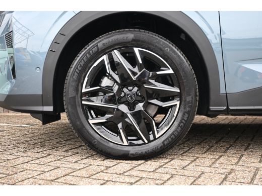 Peugeot 5008 1.2 Hybrid 145 Allure 7p Tot 8 Jaar Garantie! | 360 Camera | Adaptive Cruise | Navigatie | Dodeho... ActivLease financial lease