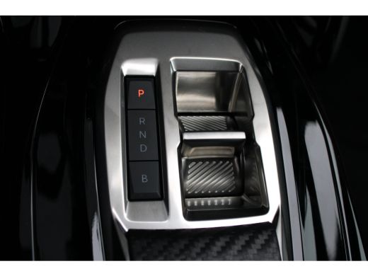 Peugeot e-2008 Allure | Active Safety Brake met camera en radar (automatisch noodremsysteem) met Distance Alert ... ActivLease financial lease