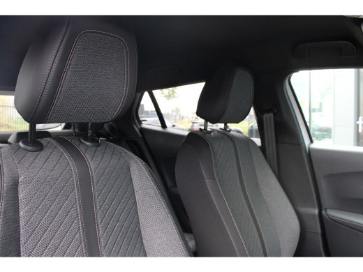 Peugeot e-2008 Allure | Active Safety Brake met camera en radar (automatisch noodremsysteem) met Distance Alert ... ActivLease financial lease